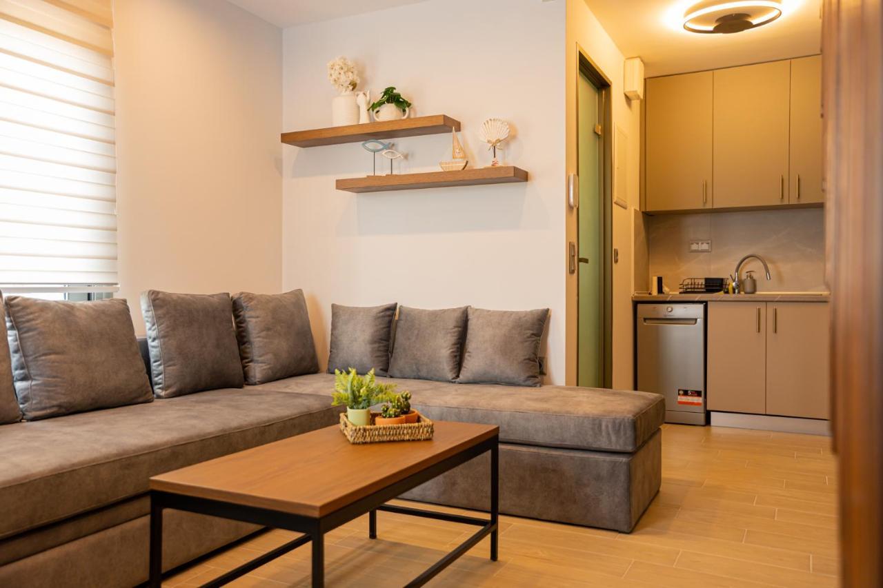 Karras' Residence Paralia Dionysiou Ngoại thất bức ảnh